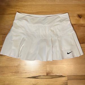 Nike Victory Breathe Tennis Skirt - White - Medium